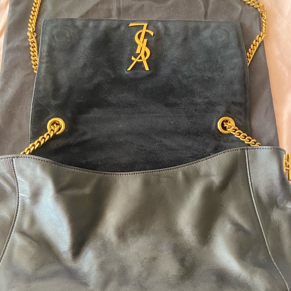 YSL Saint Laurent Medium Soft Kate Reversible Purse. Excellent condition! - Picture 3 of 8